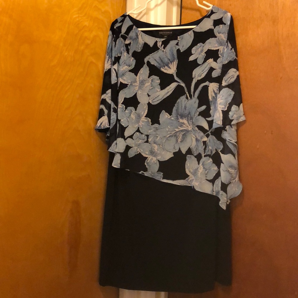 Connected Apparel dress size 16W